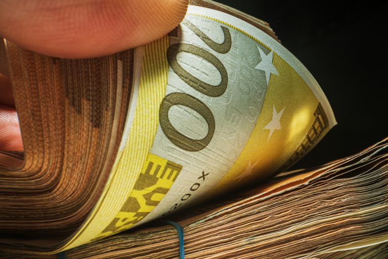 200 euros en billet